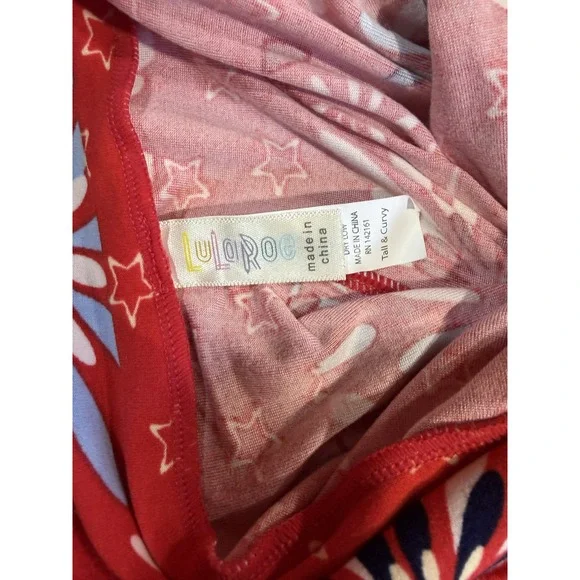 LuLaRoe Leggings Women Tall & Curvy Red NWT Fireworks Stars Americana TC - Picture 2 of 3